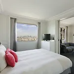 Hotel Novotel Centre Tour Eiffel 4*