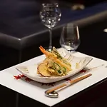 Hotel Novotel Centre Tour Eiffel 4*