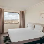 Novotel Centre Tour Eiffel Parigi