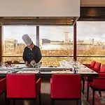 Novotel Centre Tour Eiffel 4* Parigi