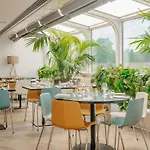 Novotel Centre Tour Eiffel 4* Parigi