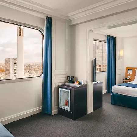 Novotel Centre Tour Eiffel 4*