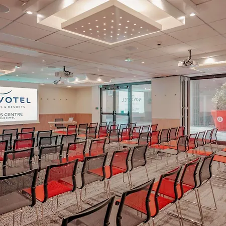 Hotel Novotel Centre Tour Eiffel 4*