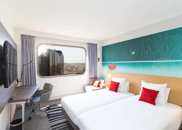 Novotel Centre Tour Eiffel 4* Paris
