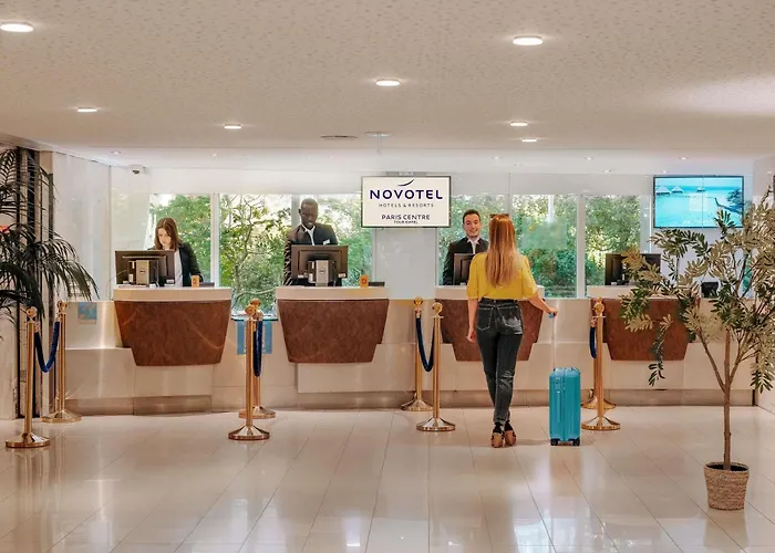 فندق نوفوتيل سنتر تور إيفل باريس