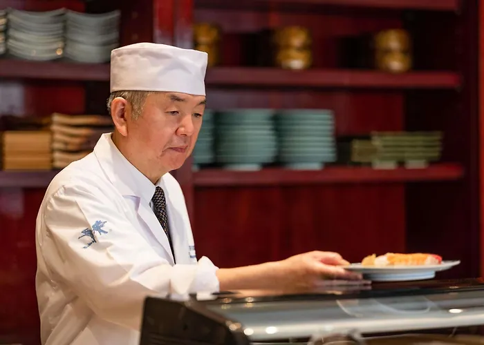 نوفوتيل سنتر تور إيفل فندق 4*