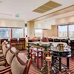 巴黎中心埃菲尔铁塔之旅诺富特酒店 酒店 4*