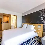 巴黎中心埃菲尔铁塔之旅诺富特酒店 酒店