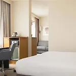 노보텔 센터 투어 에펠 호텔 파리