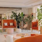 Novotel Centre Tour Eiffel 4* Париж