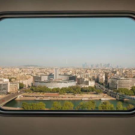 Novotel Centre Tour Eiffel Hotel Paris