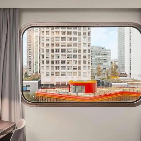 Novotel Centre Tour Eiffel Hotel Parigi