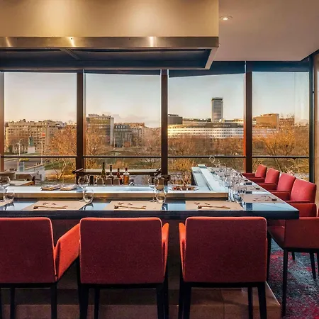 Hotel Novotel Centre Tour Eiffel Paris