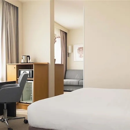 Novotel Centre Tour Eiffel Hotel París