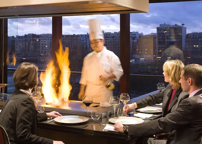 Novotel Centre Tour Eiffel Hotel Paris