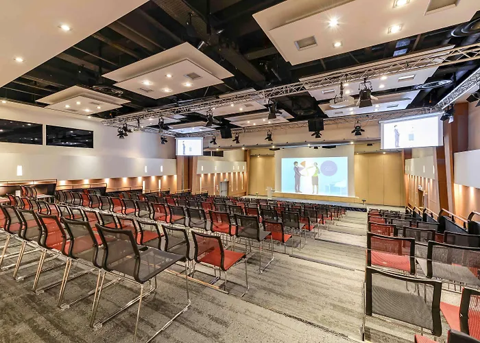 Hotel Novotel Centre Tour Eiffel Paris