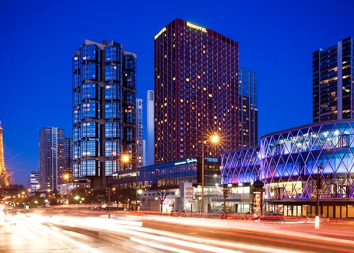 Hotel Novotel Centre Tour Eiffel Paris