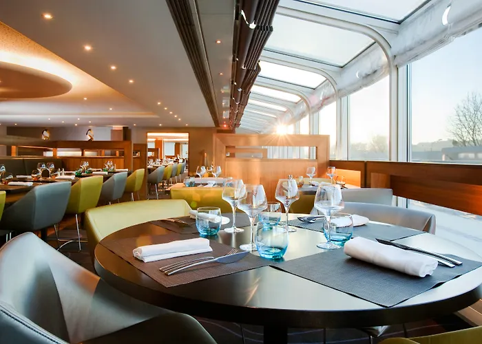 Hotel Novotel Centre Tour Eiffel