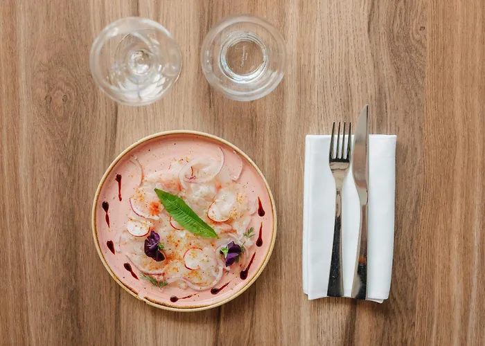 Novotel Centre Tour Eiffel Hotel