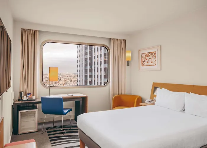 Novotel Centre Tour Eiffel Hotel Paris