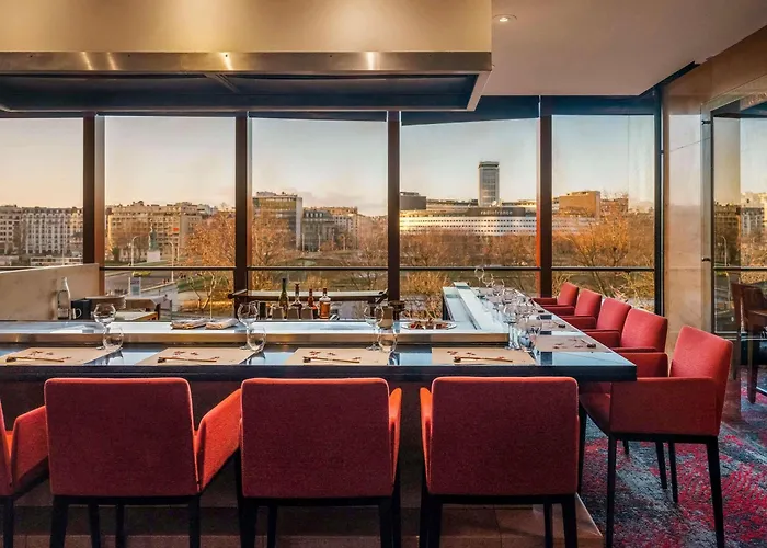 Hotel Novotel Centre Tour Eiffel Paris