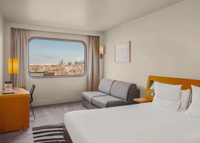 Hotel Novotel Centre Tour Eiffel Paris