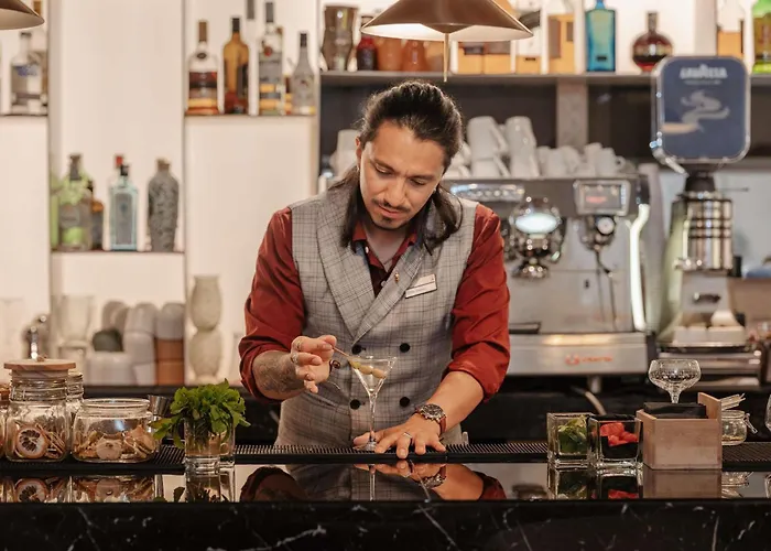 Novotel Centre Tour Eiffel 4* Paris