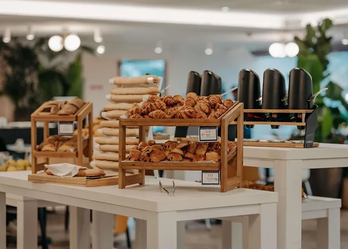 Hotel Novotel Centre Tour Eiffel Paris